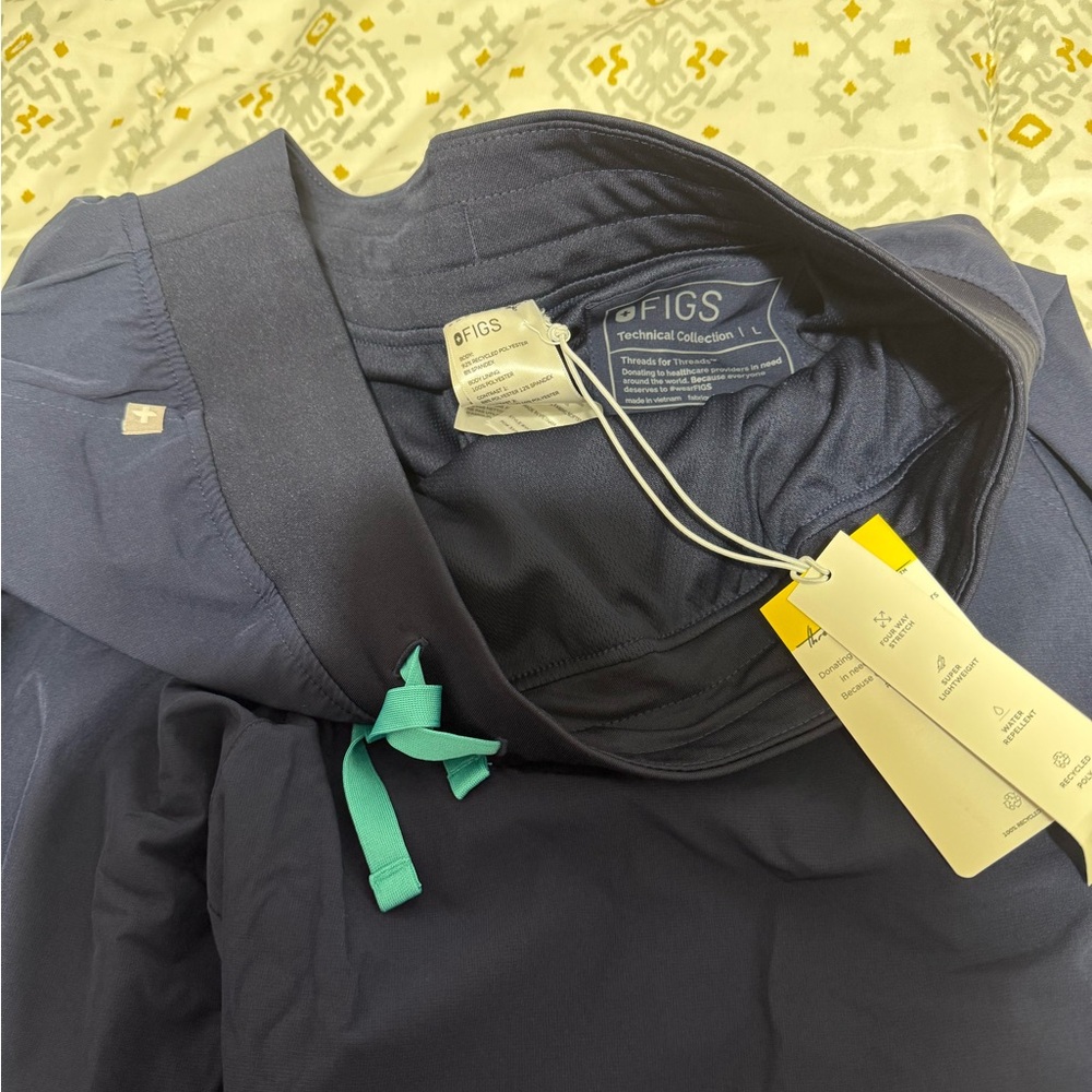 Figs Navy Blue Scrub bottom